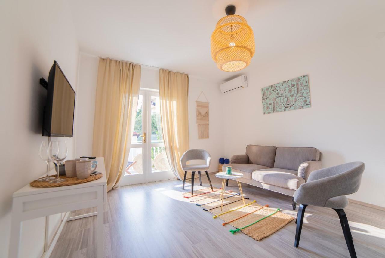 Villa Astra بريلا المظهر الخارجي الصورة